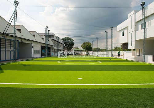 สนามฟุตบอลทดสอบหญ้าเทียม