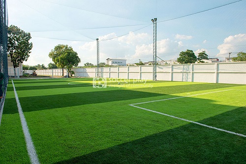สนามฟุตบอลทดสอบหญ้าเทียม