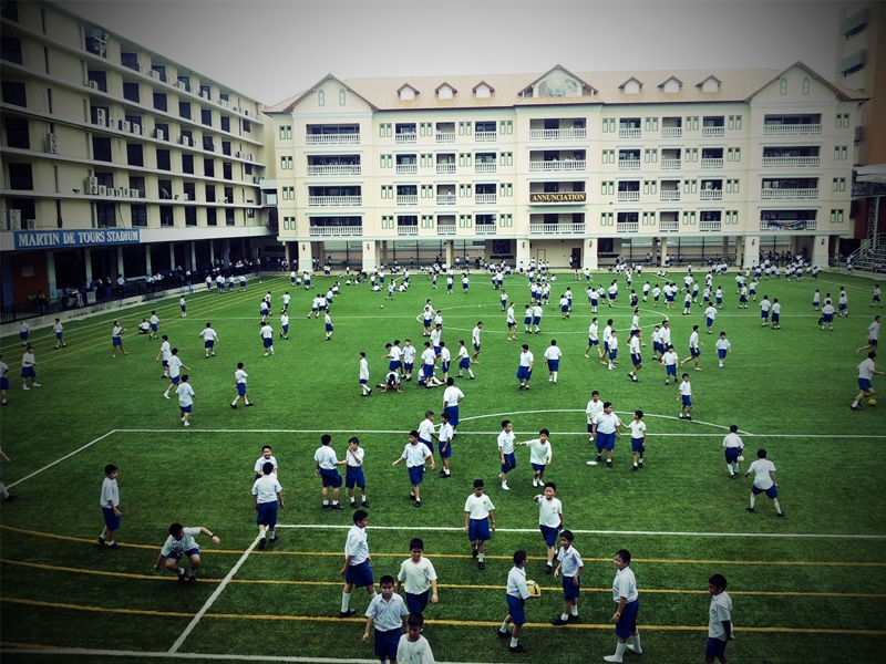 สนามฟุตบอล โรงเรียนเซนต์คาเบรียล