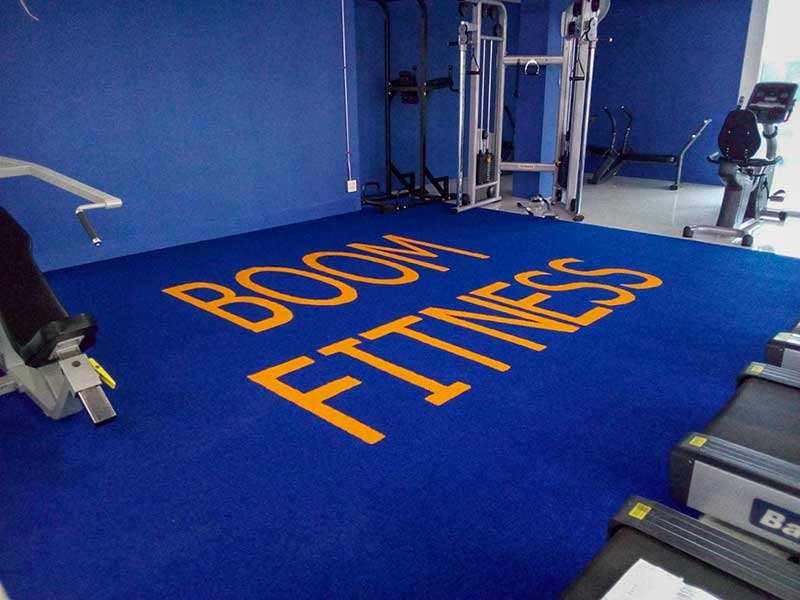 พื้นฟิตเนส boom fitness ร่มเกล้า