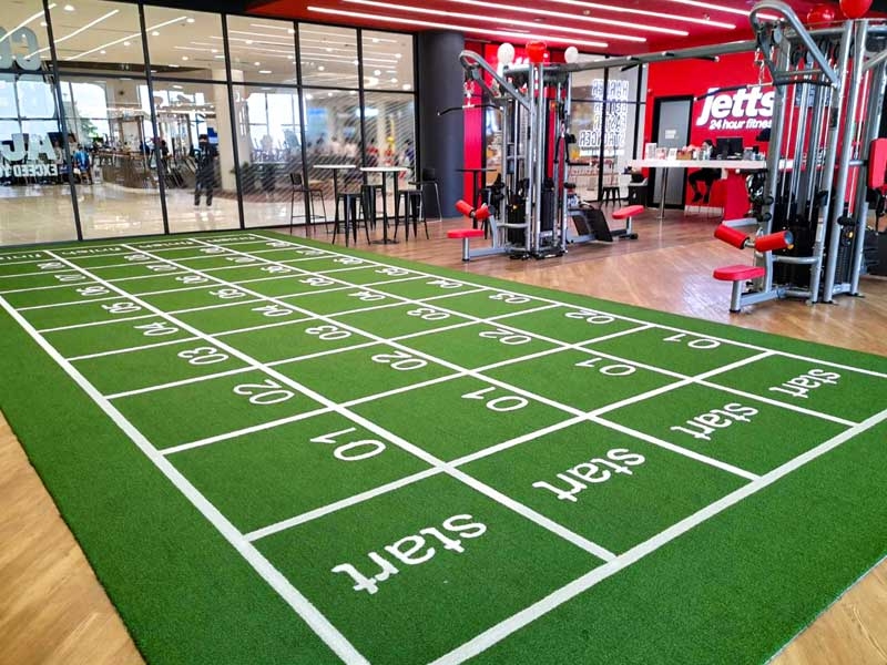 พื้นฟิตเนส Jetts 24 Hour Fitness - เซ็นทรัล ศรีราชา