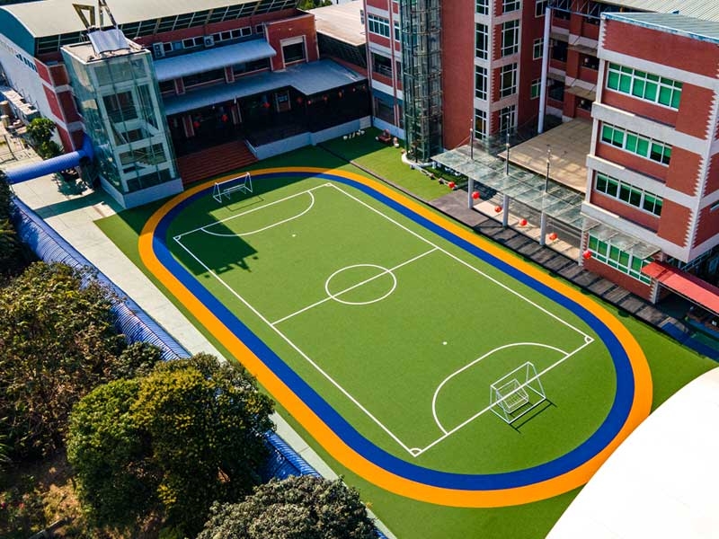 สนามกีฬาอเนกประสงค์ โรงเรียนนานาชาติสิงคโปร์สุวรรณภูมิ