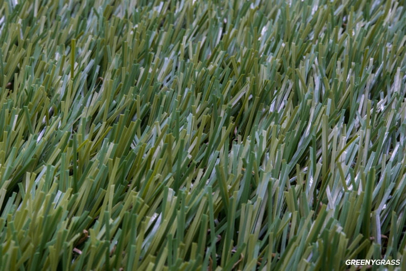 หญ้าเทียมจัดสวน รุ่น GLX-425A ใบยาว 4 ซม. (พรีเมียม)