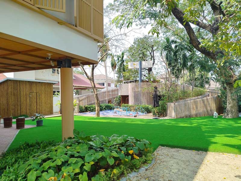 ตกแต่งสวน The Purple Elephant Samakee