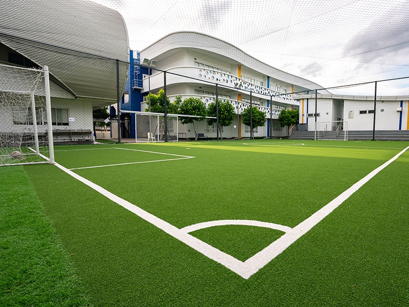 สนามอเนกประสงค์ โรงเรียนนานาชาติสิงคโปร์ธนบุรี