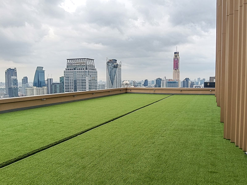 สนามหญ้า Grande Centre Point Ratchadamri Bangkok