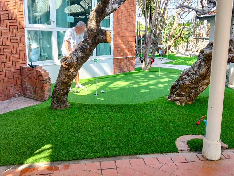 มุมซ้อมกอล์ฟ บ้านพักถนนพัฒนาการ