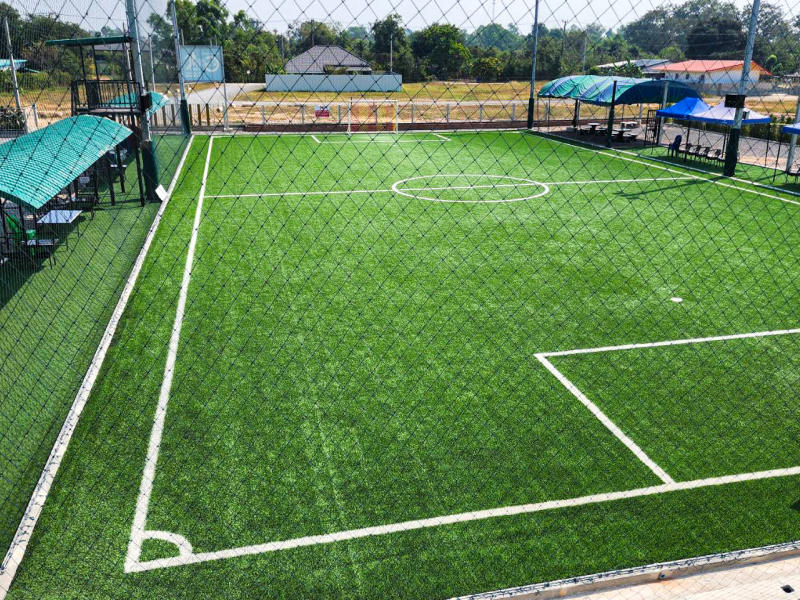 สนามฟุตบอลหญ้าเทียม Golden Goal วิหารแดง