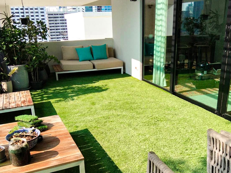 Crystal Garden Condo Balcony Decoration